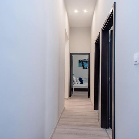 Very Central New And Large Ac Apartment Budapest Exterior photo